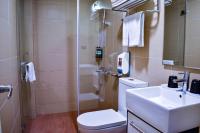 Talmud Hotel Tainanにあるバスルーム