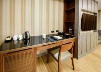 Talmud Hotel Tainanにあるキッチンまたは簡易キッチン