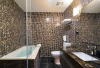 Talmud Hotel Tainanにあるバスルーム