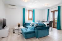 Posezení v ubytování Kaylie Apartment