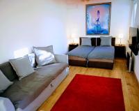 Posteľ alebo postele v izbe v ubytovaní Árvalányhaj Home Apartman