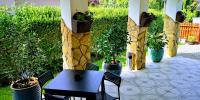 Vonkajšia záhrada v ubytovaní Árvalányhaj Home Apartman