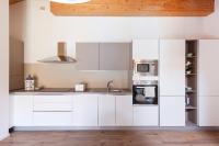 A kitchen or kitchenette at Casa Joanna