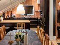 Kuchyň nebo kuchyňský kout v ubytování Holiday Home Pøt Strandby IX