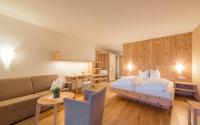 Posteľ alebo postele v izbe v ubytovaní Hotel Jonathan