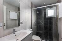 Kúpeľňa v ubytovaní Garden Apartments Agios Stefanos Corfu