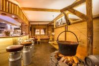 A seating area at Hotel Cristal Flumserberg