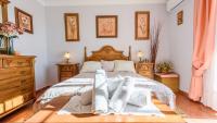 Posteľ alebo postele v izbe v ubytovaní Villa Riillo Casarabonela by Ruralidays