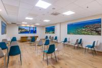 A television and/or entertainment centre at Hotel Samos
