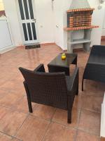 Posezení v ubytování LA TERRASSETA