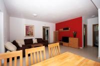 Půdorys ubytování Spacious apartment in Žrnovo with shared pool 100 m²