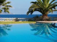 Bazén v ubytovaní Villa Anna Maria Rock Beach Pure Luxury alebo v jeho blízkosti