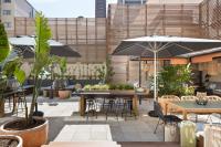 Patio alebo iná vonkajšia časť ubytovania INNSiDE by Meliá Barcelona Apolo