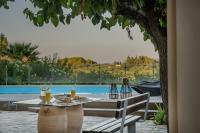 Bazén v ubytovaní Villa Natura prive swimming pool alebo v jeho blízkosti