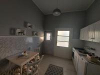 Una cocina o cocineta en Cozy apartment in Kikinda