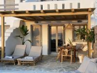 Posedenie v ubytovaní Villa Ypsilon Naxos - luxury holiday house with amazing sea view & private pool