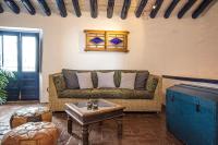 Posezení v ubytování Casa Fernando, Frigiliana Traditional townhouse with amazing views HansOnHoliday Rentals
