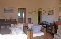 A seating area at Arcobaleno