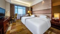 Crowne Plaza Foshan by IHG - Canton Fair free shuttle busにあるテレビまたはエンターテインメントセンター