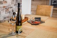 Nápoje v ubytovaní Dióliget Cottage Sárvár