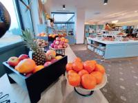 Đồ ăn tại/gần căn hộ