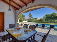 The swimming pool at or close to Holiday Home Margarita by Interhome