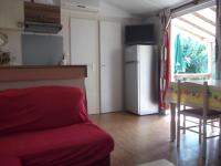 Kuchnia lub aneks kuchenny w obiekcie Mobil Home Valras Plage