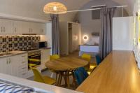 Kuchyň nebo kuchyňský kout v ubytování Casa Tholari Al Mare