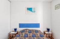Een bed of bedden in een kamer bij Maison La Fontonne - Welkeys