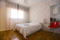 Posteľ alebo postele v izbe v ubytovaní VILLA CERCA DE LA PLAYA,PISCINA PRIVADA,BBq