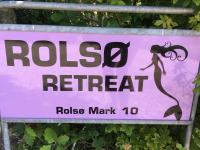Certifikát, hodnocení, plakát nebo jiný dokument vystavený v ubytování Rolsø Retreat