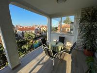 Balkon lub taras w obiekcie Villa Palma Rovinj
