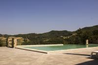 The swimming pool at or close to Agriturismo Aia Leccioni