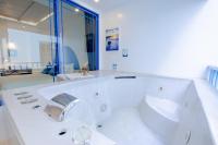 Koupelna v ubytování Costa Beach Residence & Jacuzzi