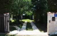 Vonkajšia záhrada v ubytovaní Villa Gardena with private pool