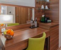 Kuchyňa alebo kuchynka v ubytovaní Holiday Home Aparthotel z balkonem przy plaży