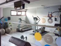 Posilňovňa alebo fitness centrum v ubytovaní Novotel Gdansk Centrum