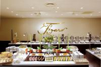 Jídlo v hotelu nebo okolí