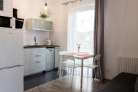 Kuchyňa alebo kuchynka v ubytovaní APARTAMENT Piątka