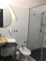 A bathroom at Hotel Pelaghea