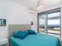 Postel nebo postele na pokoji v ubytování Villa in Kalythies with sea beach
