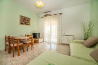Posedenie v ubytovaní Apartments Đurđa