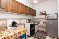Kuchyňa alebo kuchynka v ubytovaní Apartments Franko 234