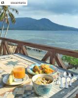 Naturlandskabet i nærheden af resortet