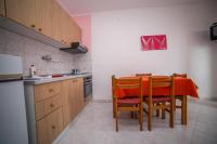 Kuchyňa alebo kuchynka v ubytovaní Apartments Brižić