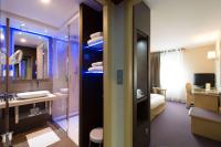 Best Western Plus La Fayette Hotel et SPA tesisinde bir banyo