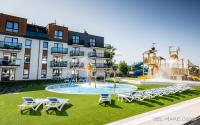 Bazén v ubytovaní BEL MARE Apartament C202 PARKING GRATIS alebo v jeho blízkosti