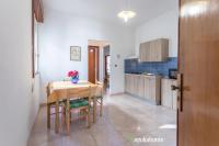 Kuchyňa alebo kuchynka v ubytovaní Appartamento lungomare con vista - Gallipoli