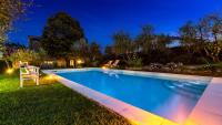 Basen w obiekcie VILLA IL COLLE DI MORIANO 8, Emma Villas lub w pobliżu