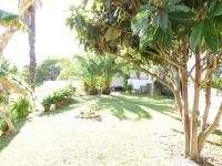 Vonkajšia záhrada v ubytovaní Villa Blanca Marbella Center - EaW Homes